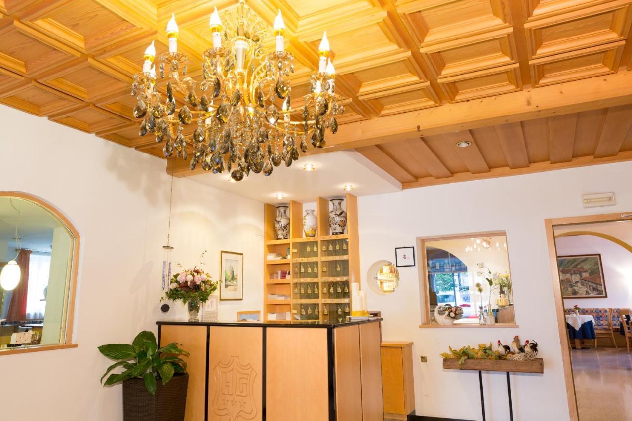 Hotel Gruberhof Merano Esterno foto