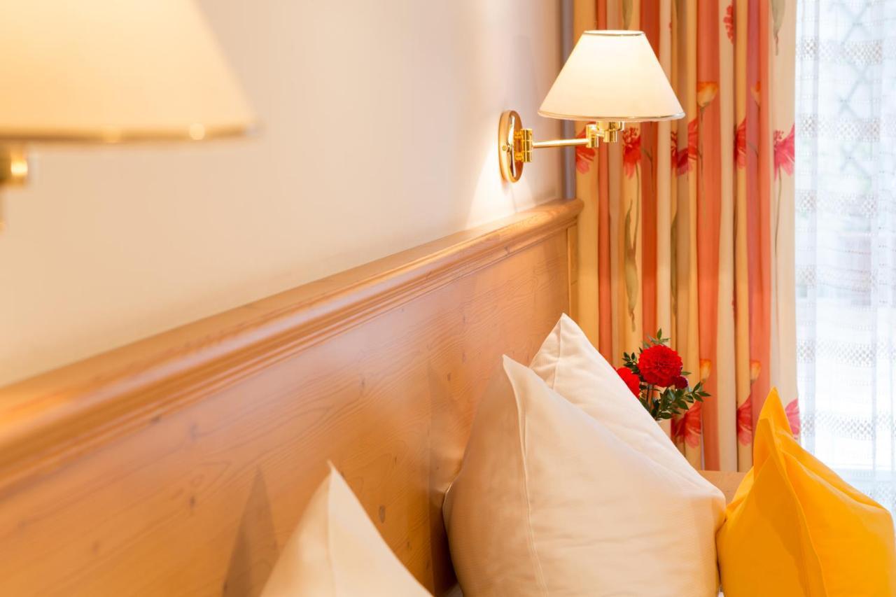 Hotel Gruberhof Merano Esterno foto